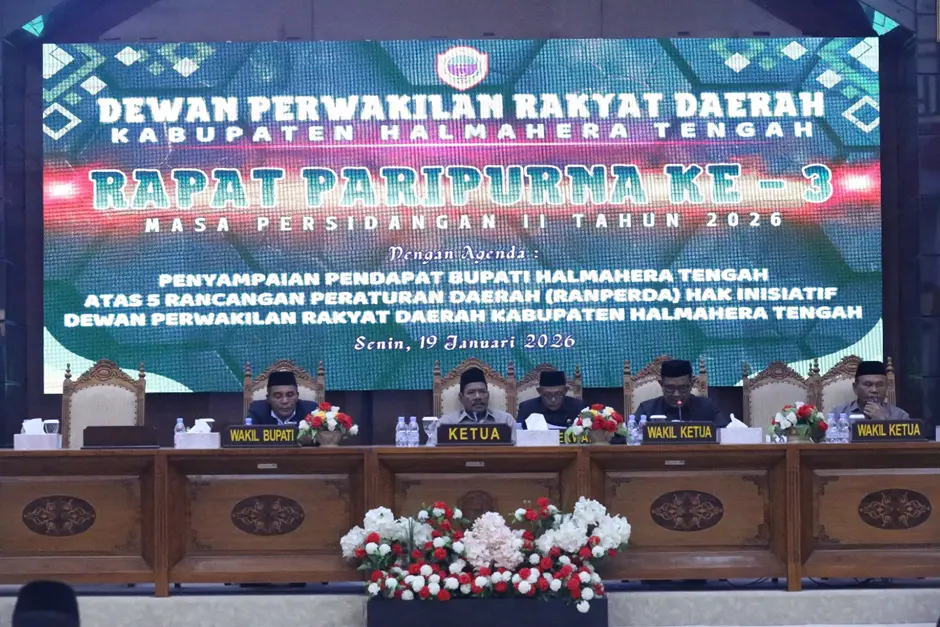 dprd halmahera tengah gelar rapat paripurna